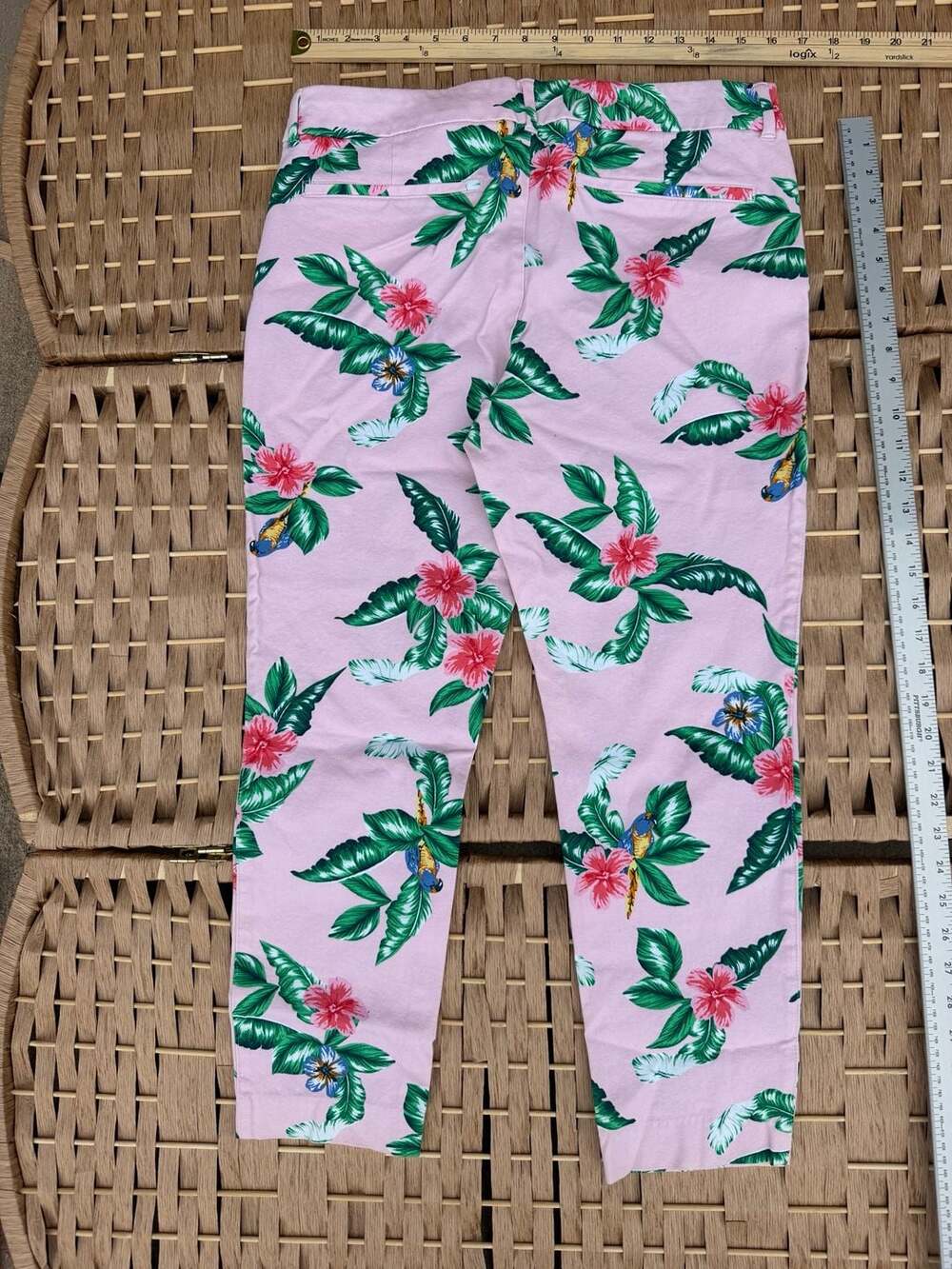Old Navy Pixie Pants Size 12 Pink Floral Tropical Print